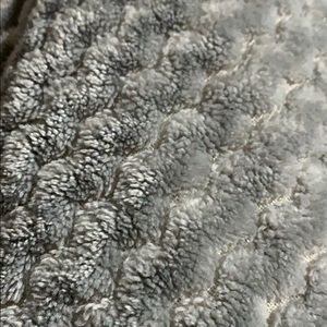 Meet your Posher, Caitlin